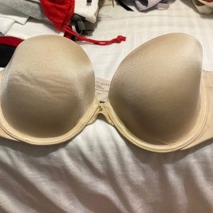Victoria’s Secret Bio-fit multiway 32C tagless bra